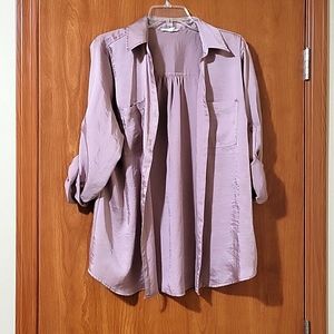 Maurices. Size LG. Button down light purple top.